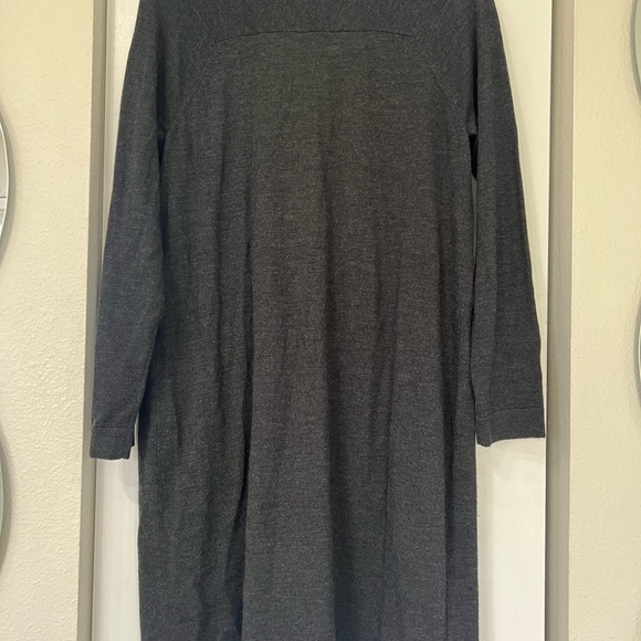 Eileen Fisher Gray  Long One Button Front Cardigan Size Medium - Picture 5 of 16